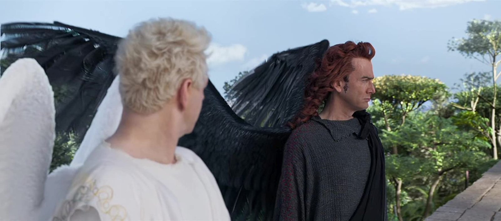 Good Omens: los extremos se tocan